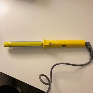 Drybar 1’ curling iron